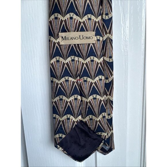 Milano Uomo Navy Gold Men's Necktie Geometric Pattern 100% Silk - Picture 3 of 4